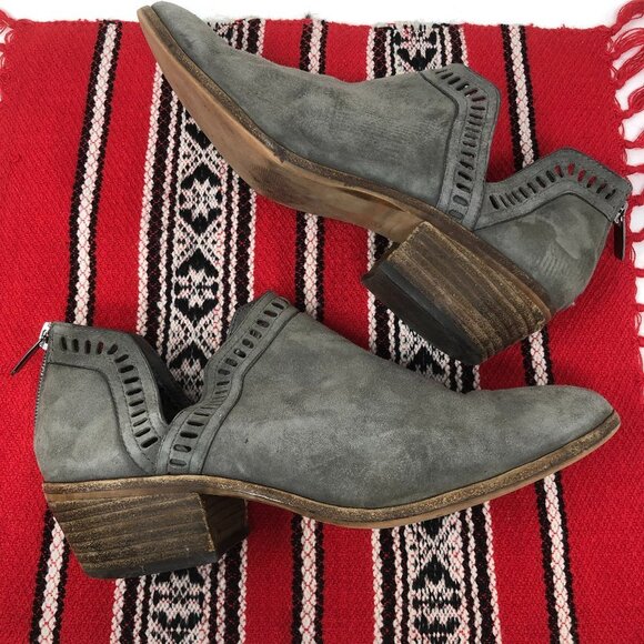 Vince Camuto Leather Suede Persiella Booties 8.5 - Picture 2 of 13